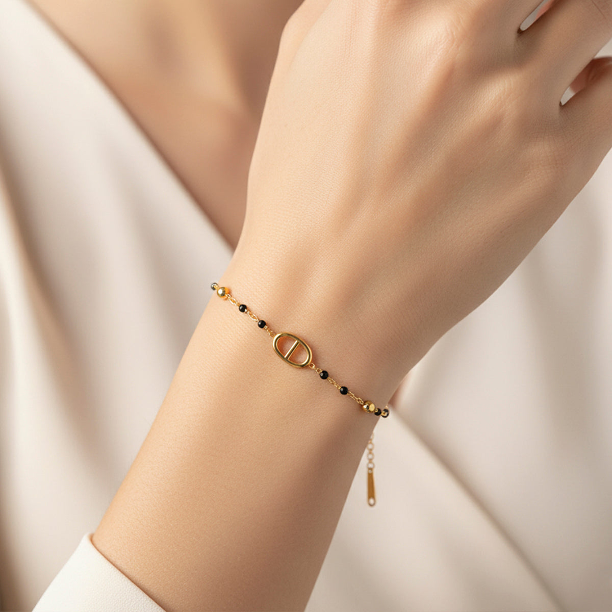 Bracelet pampille fine Chaine