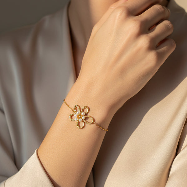 Bracelet avec fleur et perle